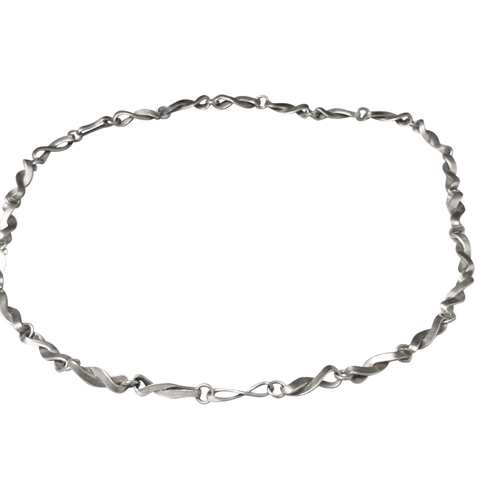 Collar de eslabones infinitos