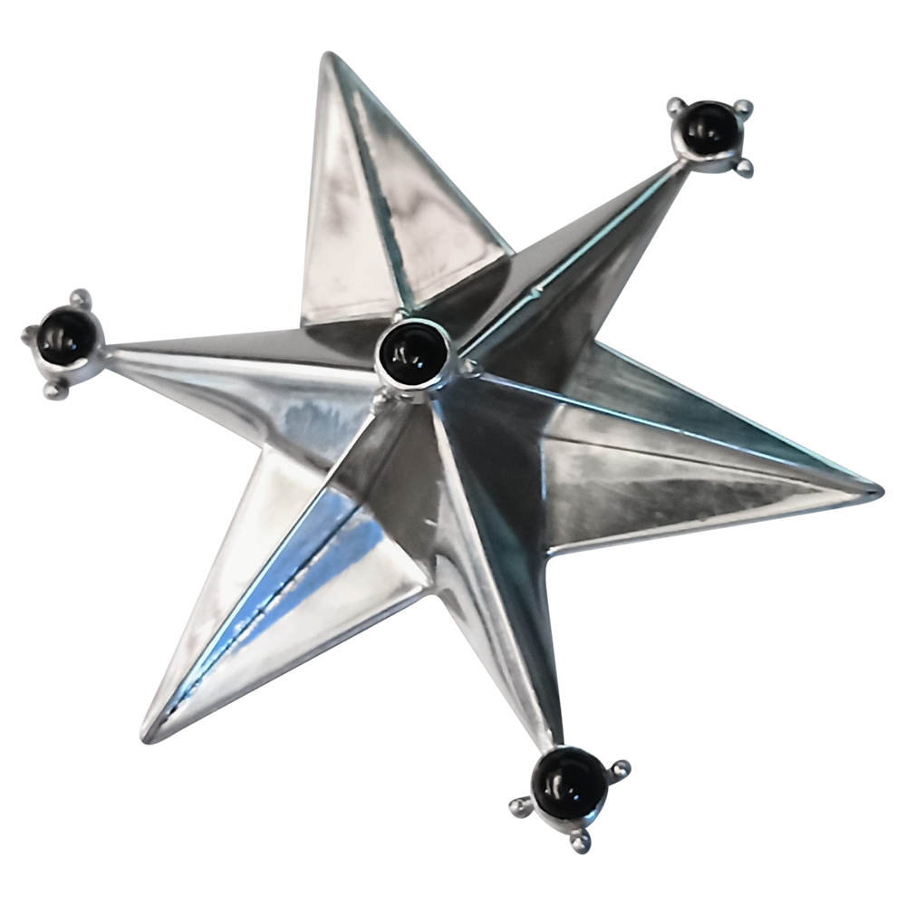 Broche de ónix en forma de estrella
