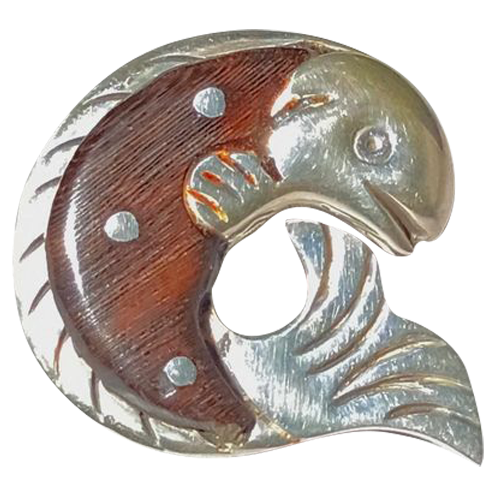 Broche de pez de madera