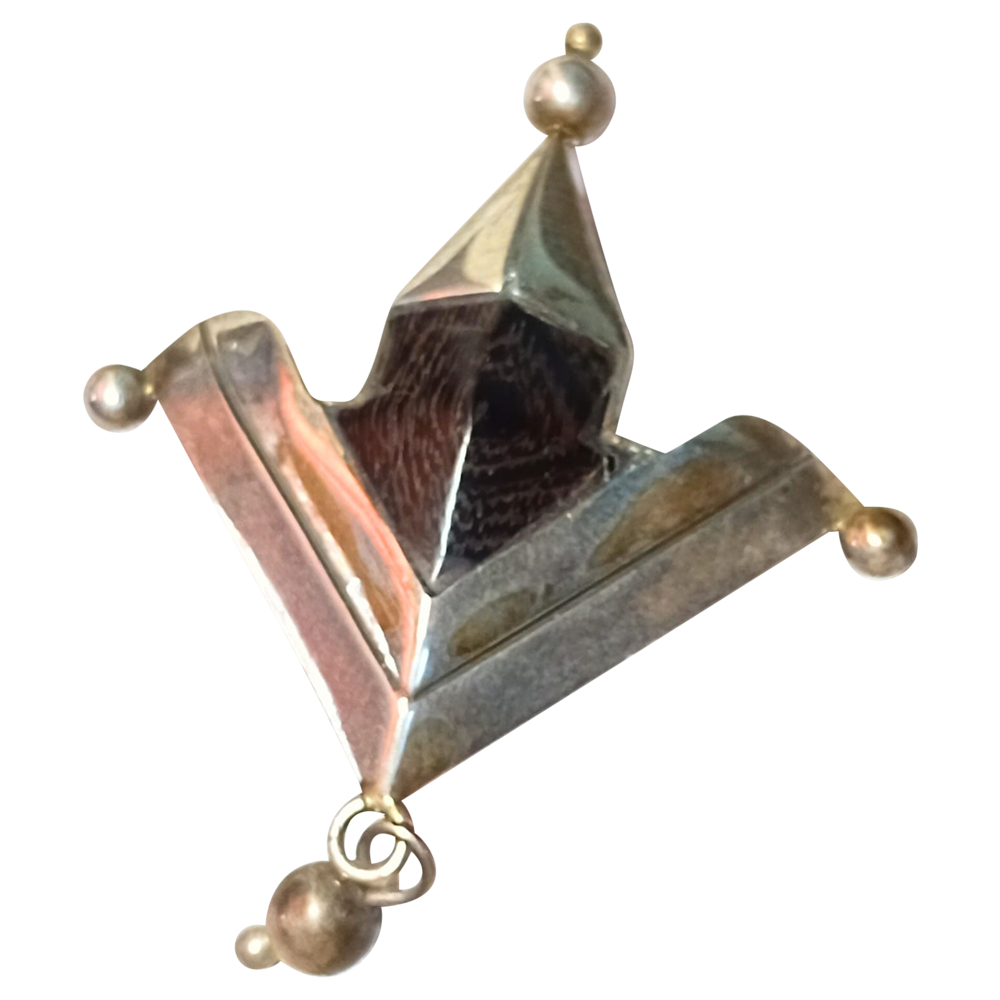 Broche de madera puntiaguda