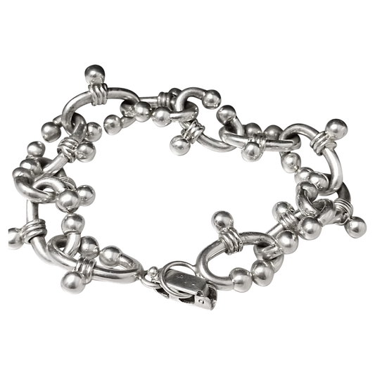 Linked Pearl Bracelet
