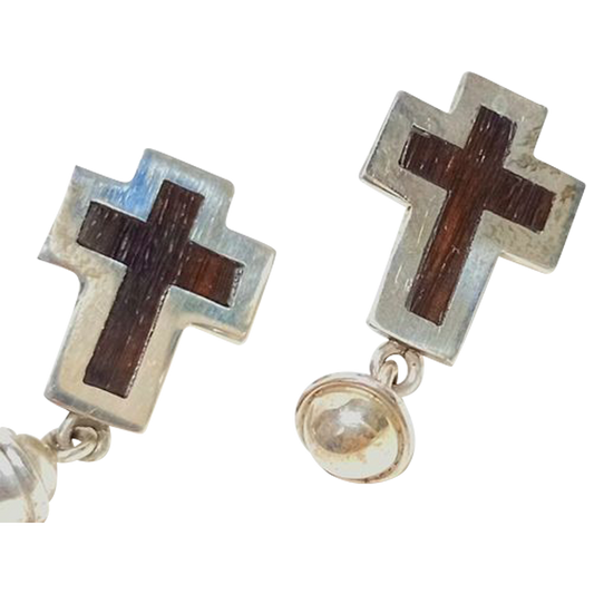 Pendientes de cruz de madera