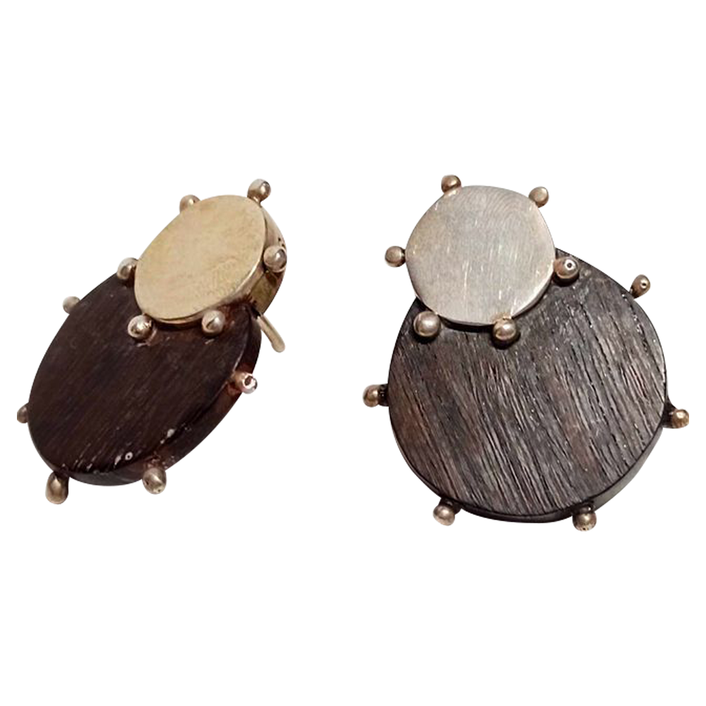 Pendientes de engranaje de madera