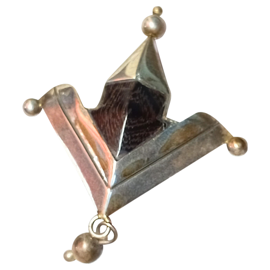 Broche de madera puntiaguda