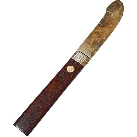 Cuchillo de mantequilla con mango de madera