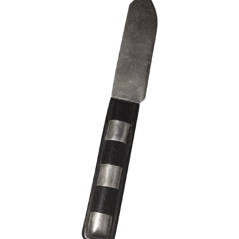 Cuchillo con mango de madera 7