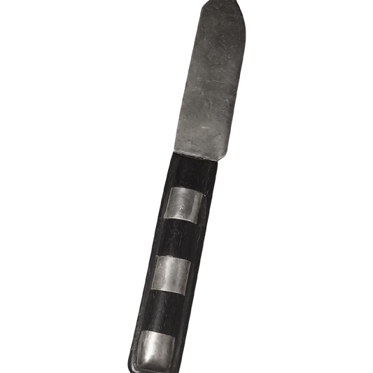 Cuchillo con mango de madera 7